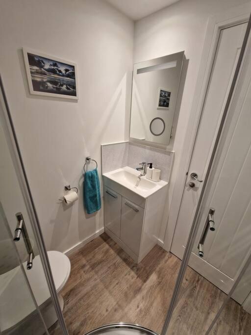 The Patch Apartment Brighton Bagian luar foto